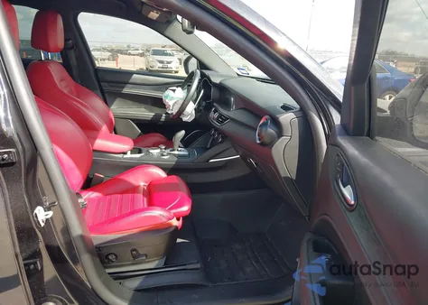 2022 Alfa Romeo Stelvio Sprint Rwd z USA, uszkodzony, nr VIN ZASPAJAN2N7D48075